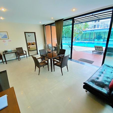 Villa Navin Jomtien Beach Exterior foto