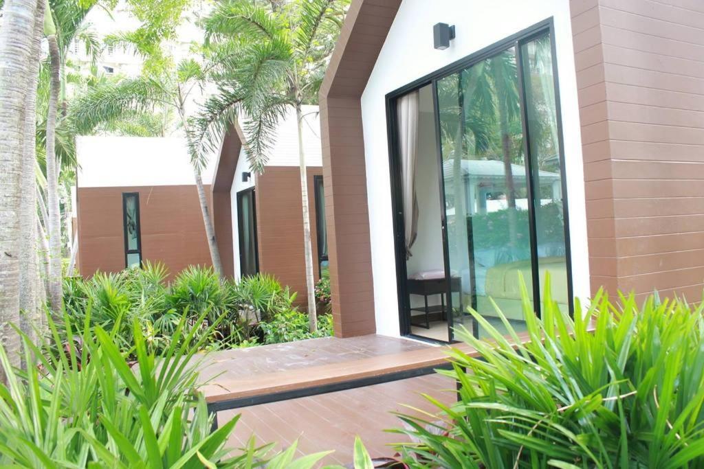 Villa Navin Jomtien Beach Exterior foto