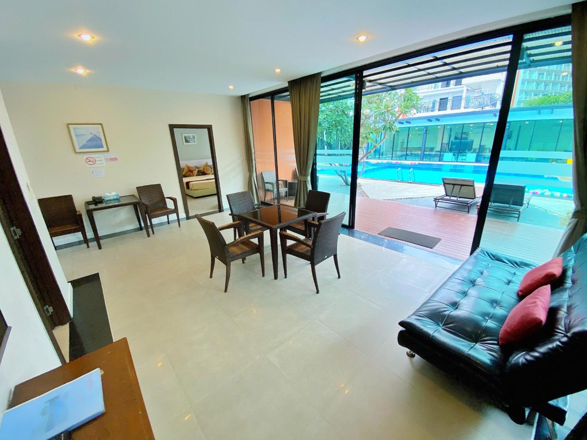Villa Navin Jomtien Beach Exterior foto
