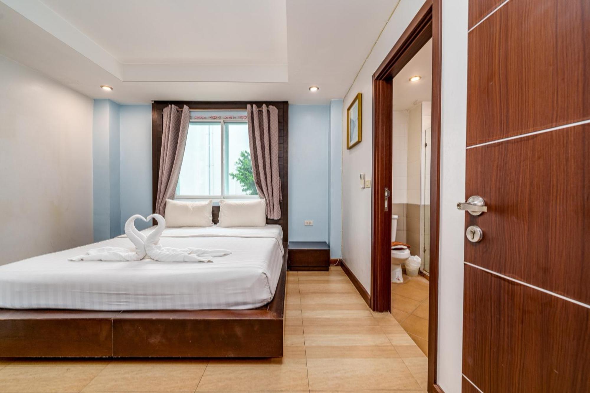 Villa Navin Jomtien Beach Exterior foto